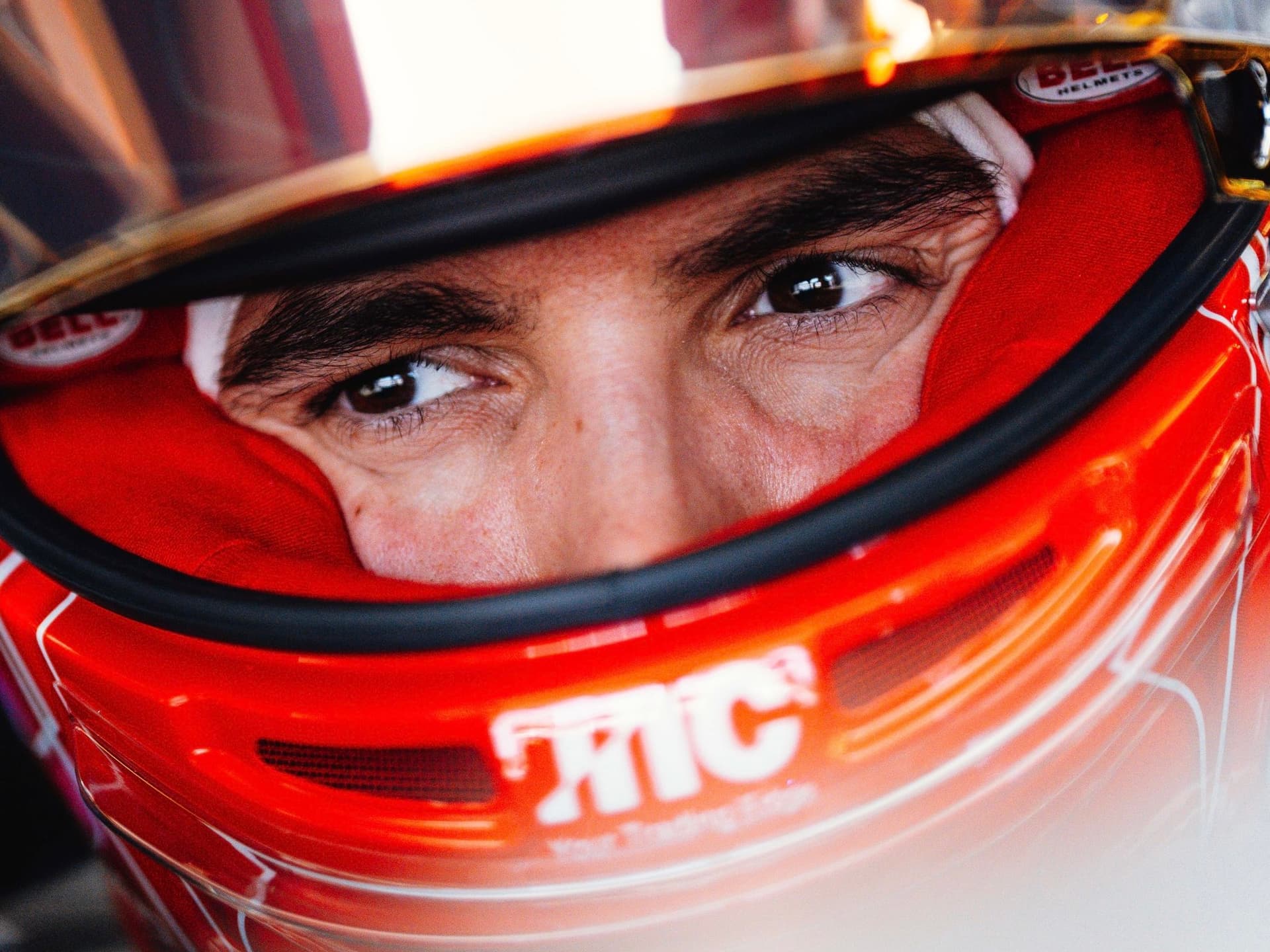 Ocon durissimo: "Anche noi vogliamo più sorpassi, ma questo è solo caos".