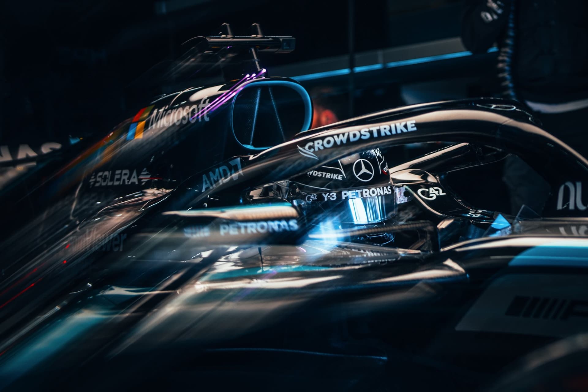 Russell: "Sono sfortunato. Capitano solo a me"