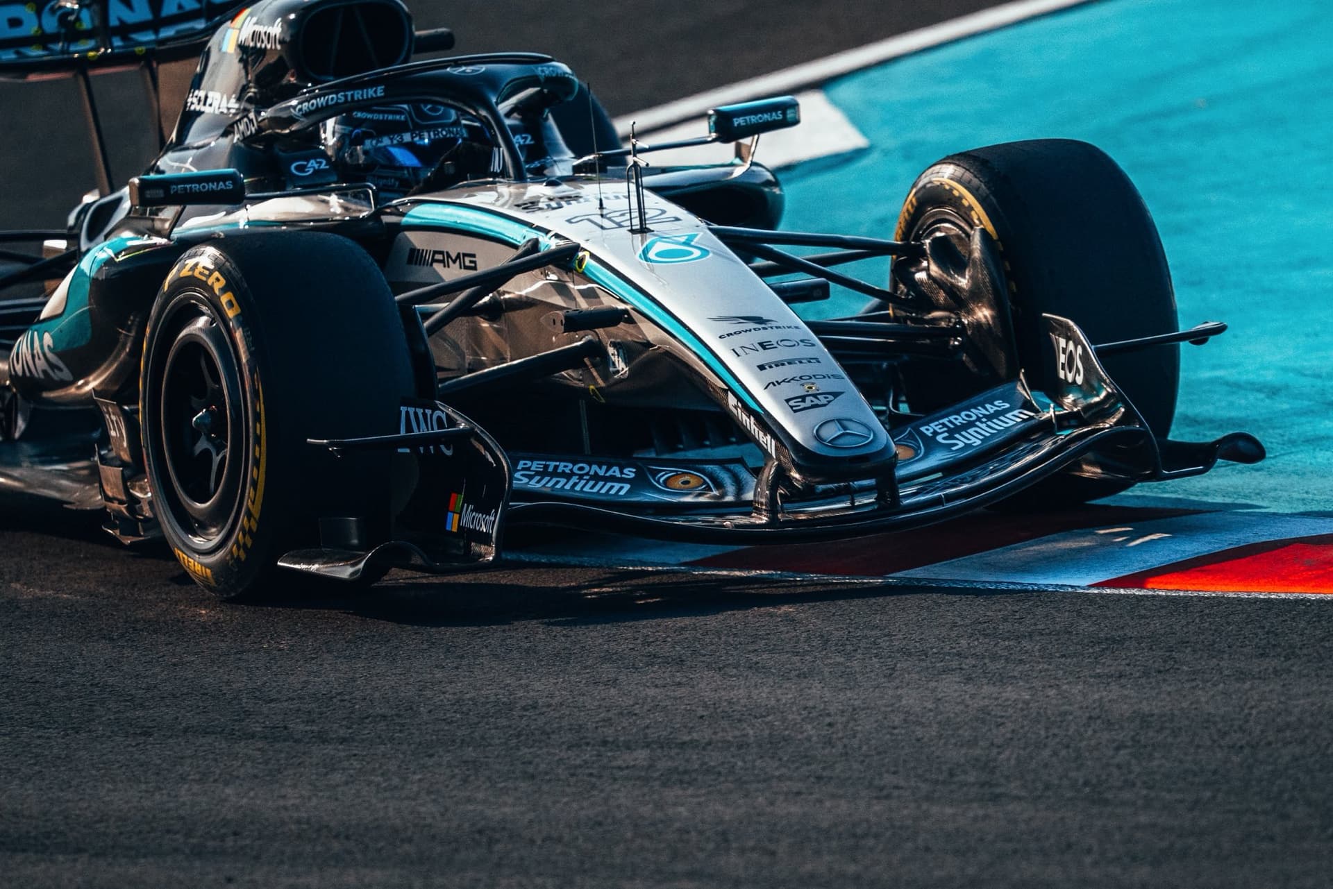 Montoya: "Antonelli Campione del Mondo? No, la pressione lo farà crollare"