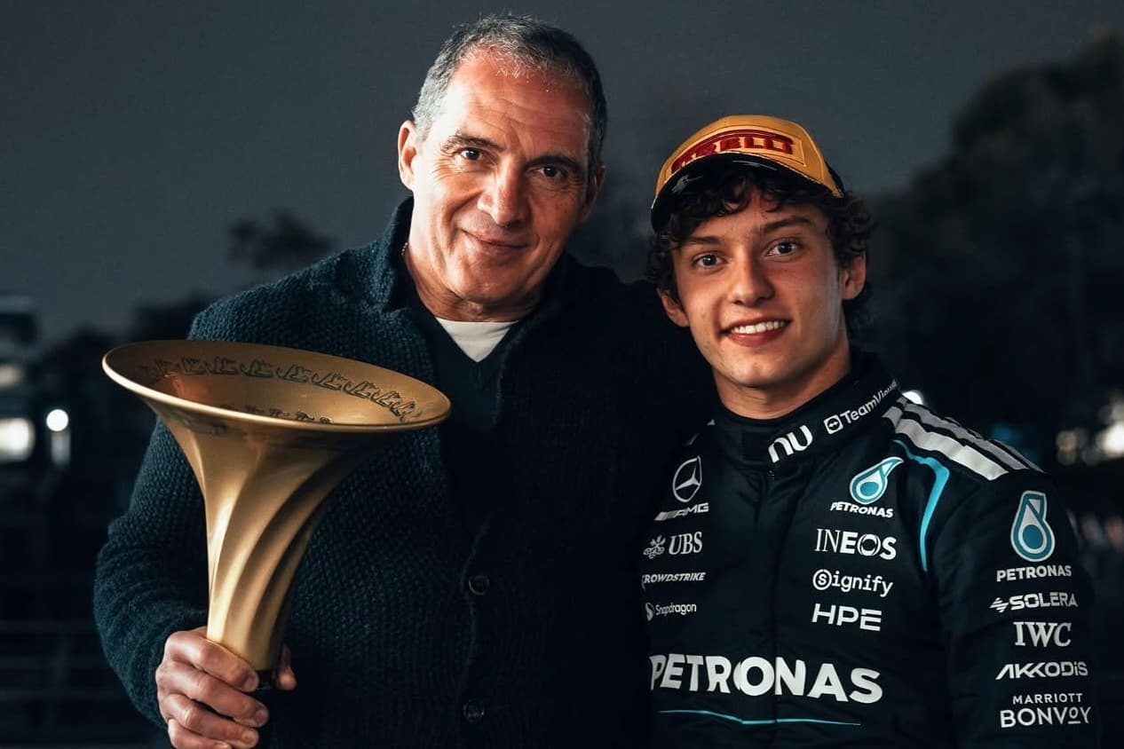 Antonelli: "Mio padre ha un enorme impatto su di me. Mi aiuta a tenere i piedi per terra"