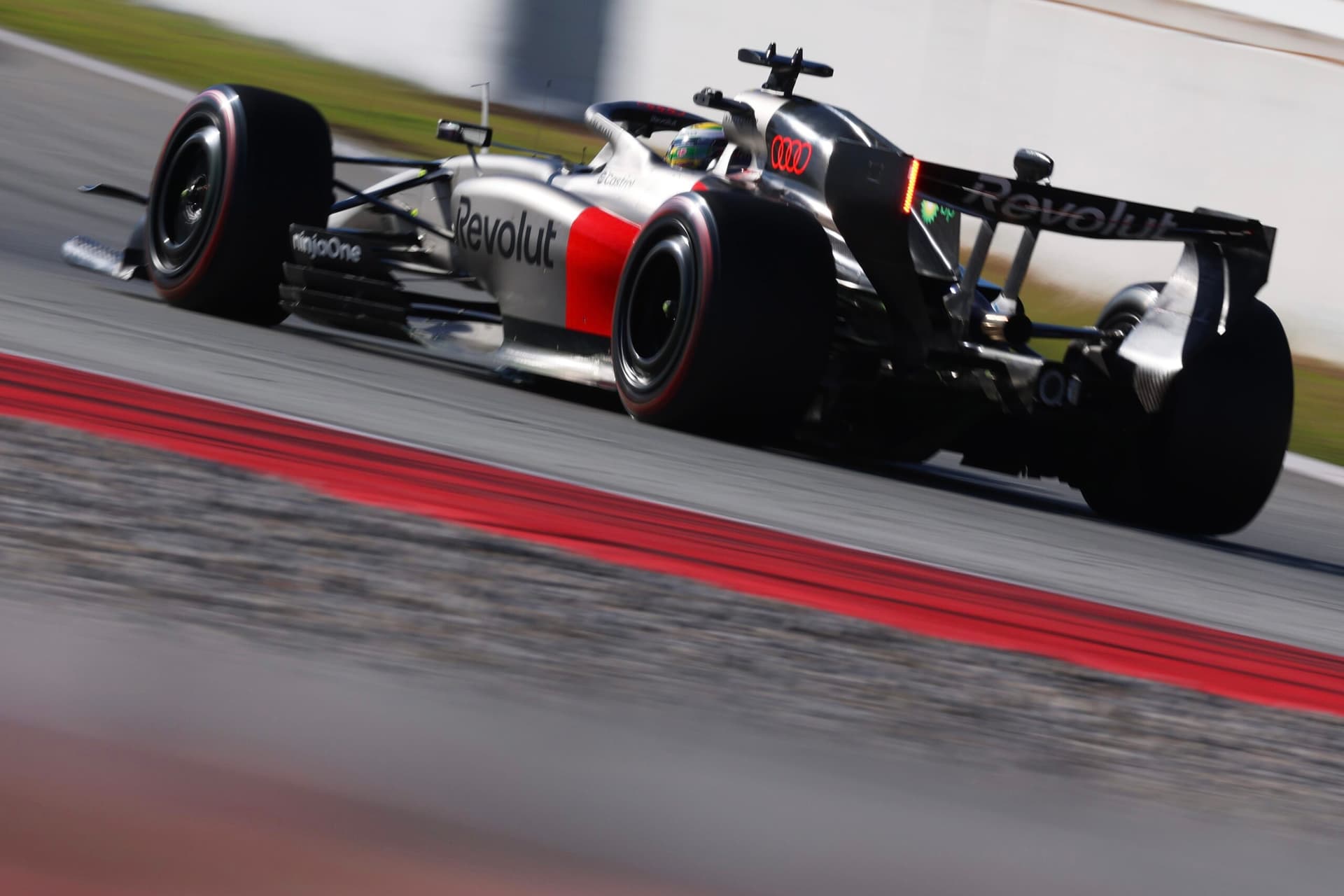 Anderson: "Ridate il controllo ai piloti se volete salvare la Formula 1"