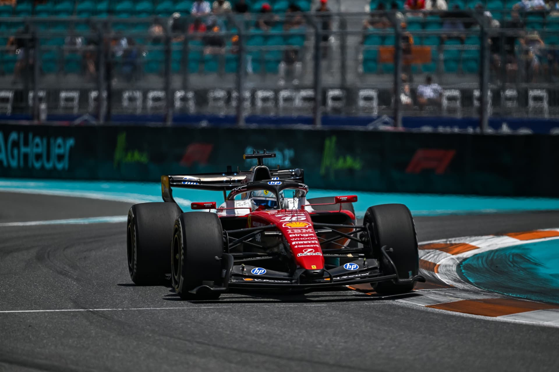 Leclerc: "In qualifica abbiamo faticato con le soft, ma il passo gara fa ben sperare"