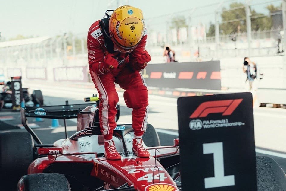 Hamilton: "Le vittorie sono sempre speciali, ma questa è molto diversa da tutte le altre"