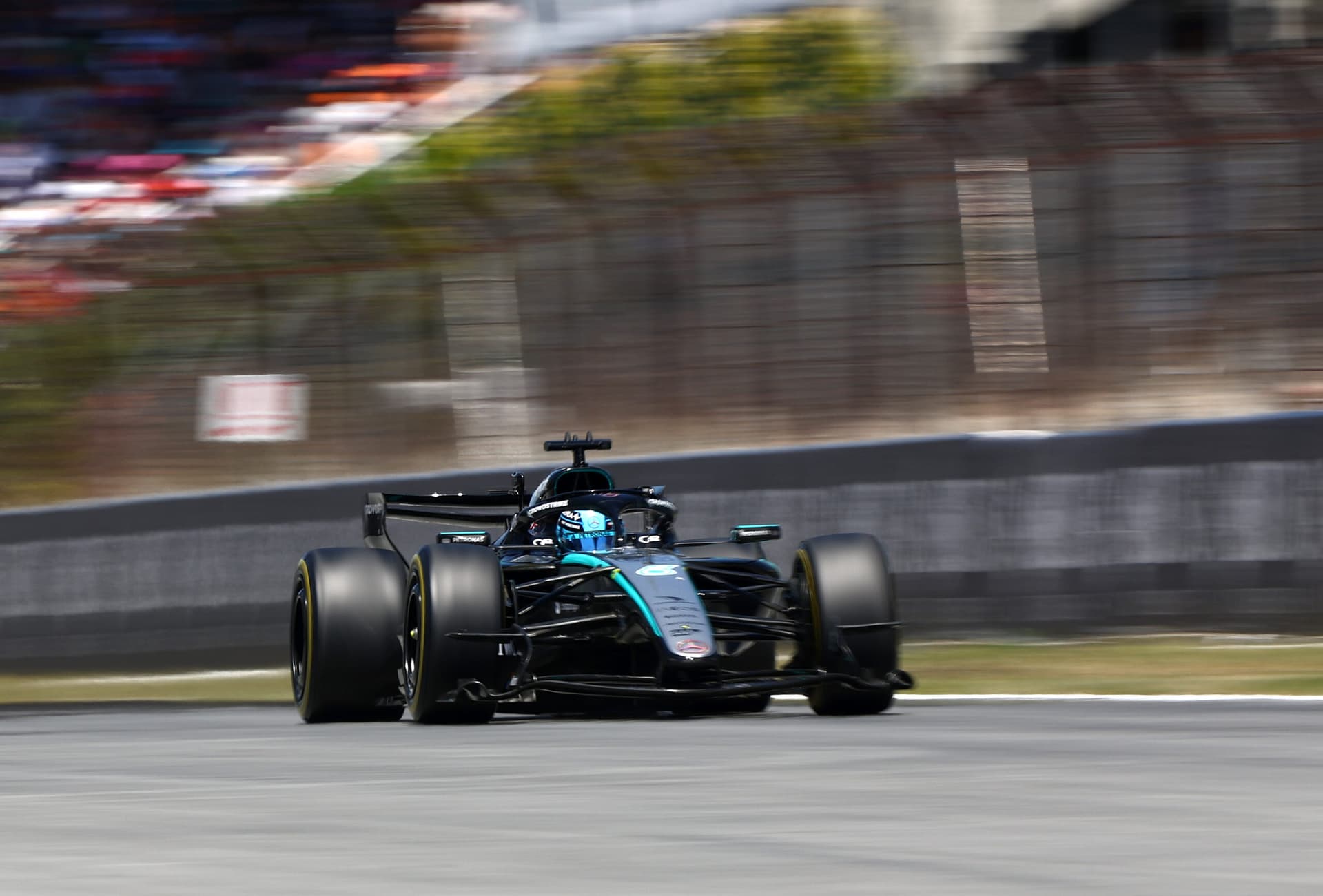 Mercedes, è stato un errore ai box a compromettere lo stint finale di Russell a Barcellona