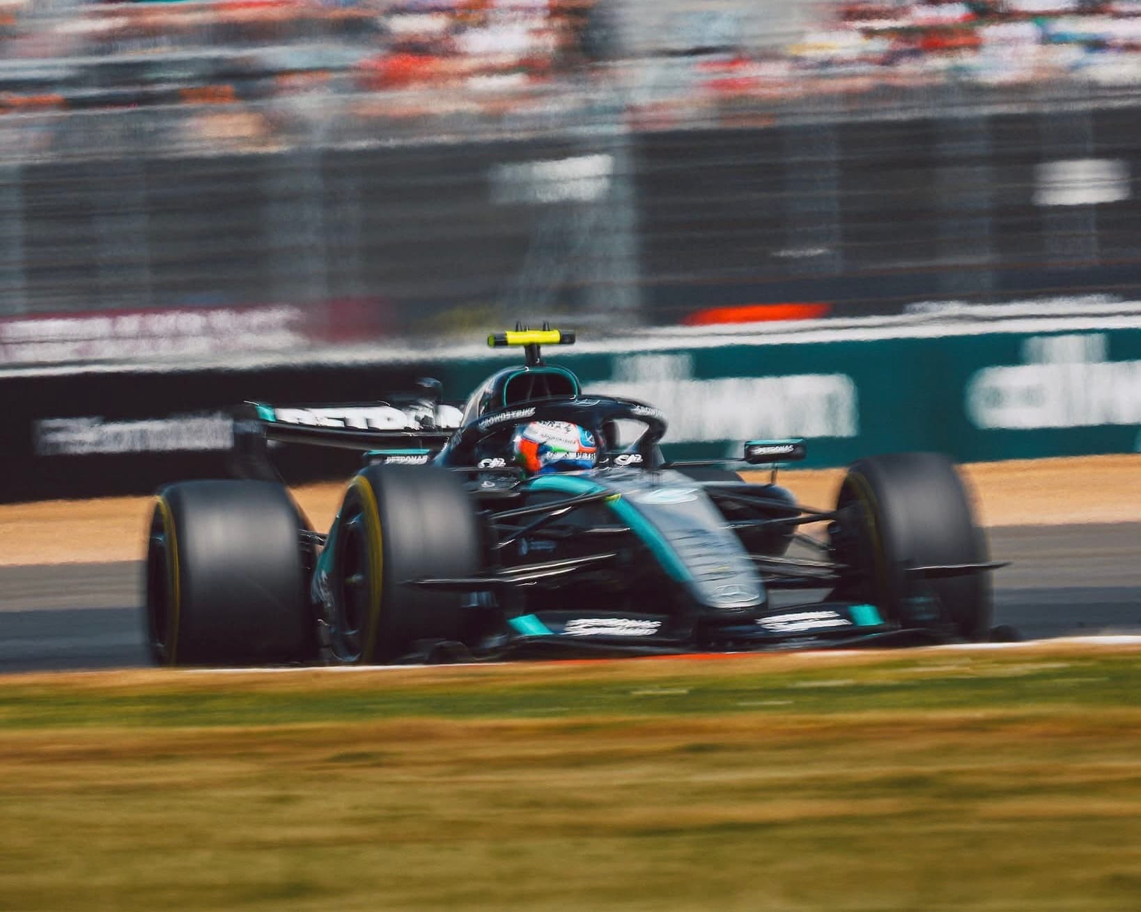 Brundle: "Dobbiamo liberarci di questo regolamento, mi viene da piangere"