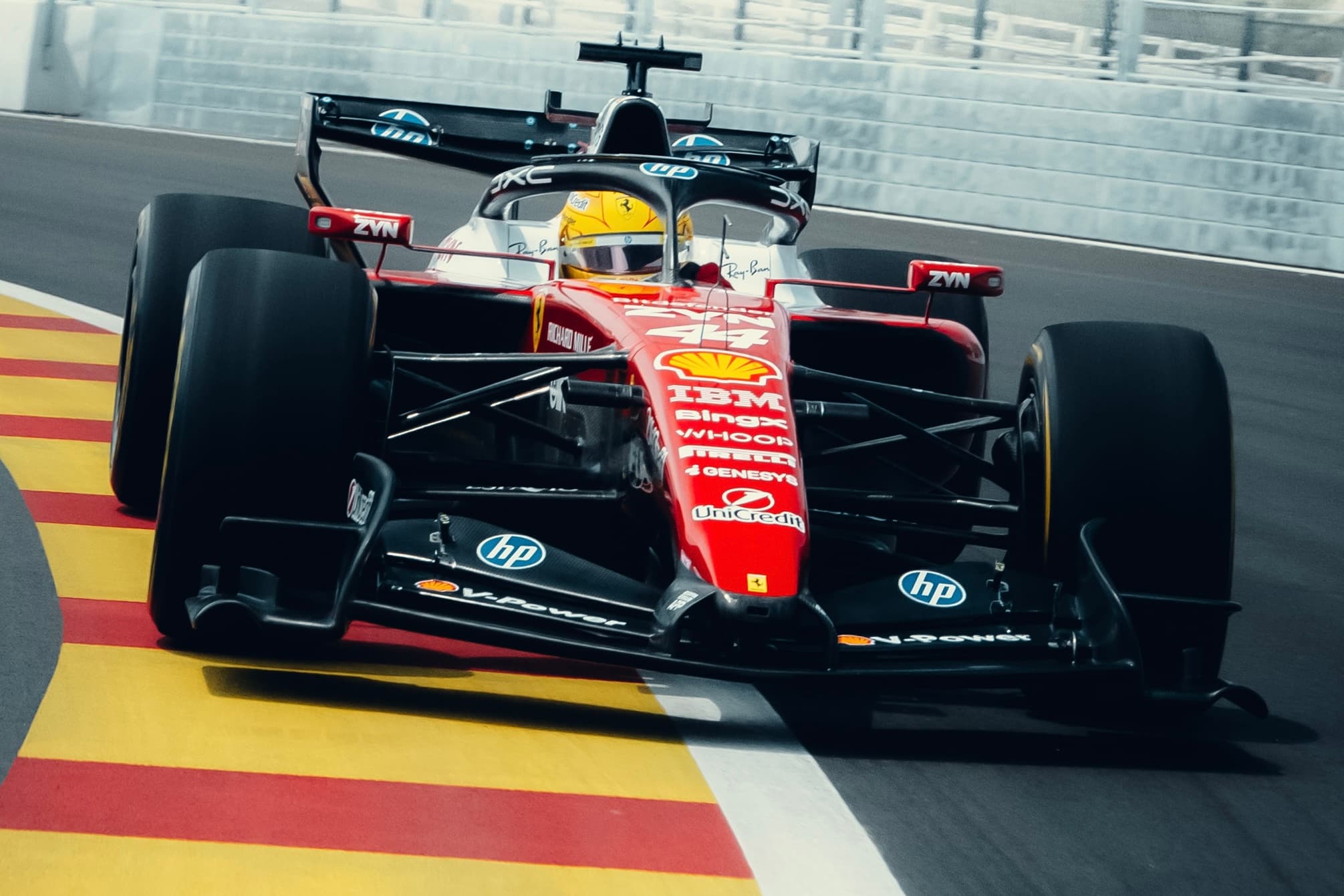 Madring, Hamilton si sarebbe lamentato della compressione della curva Monumental
