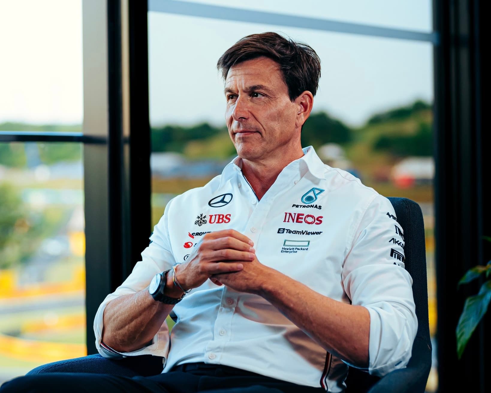 Wolff: "Il sorpasso di Leclerc su Russell? Colpa di un bug nel software"