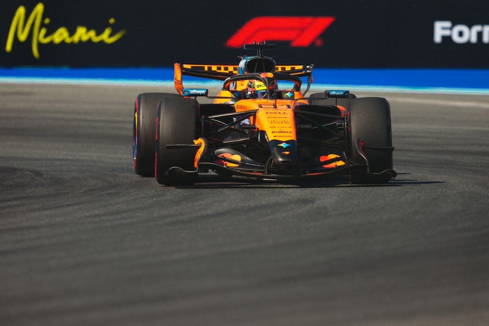 McLaren prepara la sua Macarena: anche Zak Brown conferma i "lavori in corso"