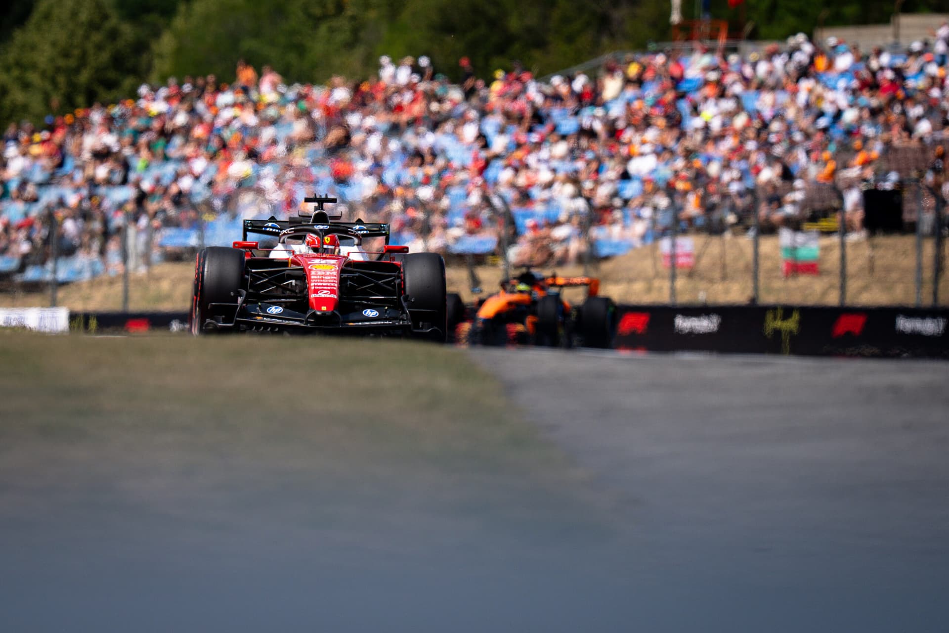 Leclerc: "Non credo che il vantaggio visto nelle prove sugli avversari sarà lo stesso in qualifica"