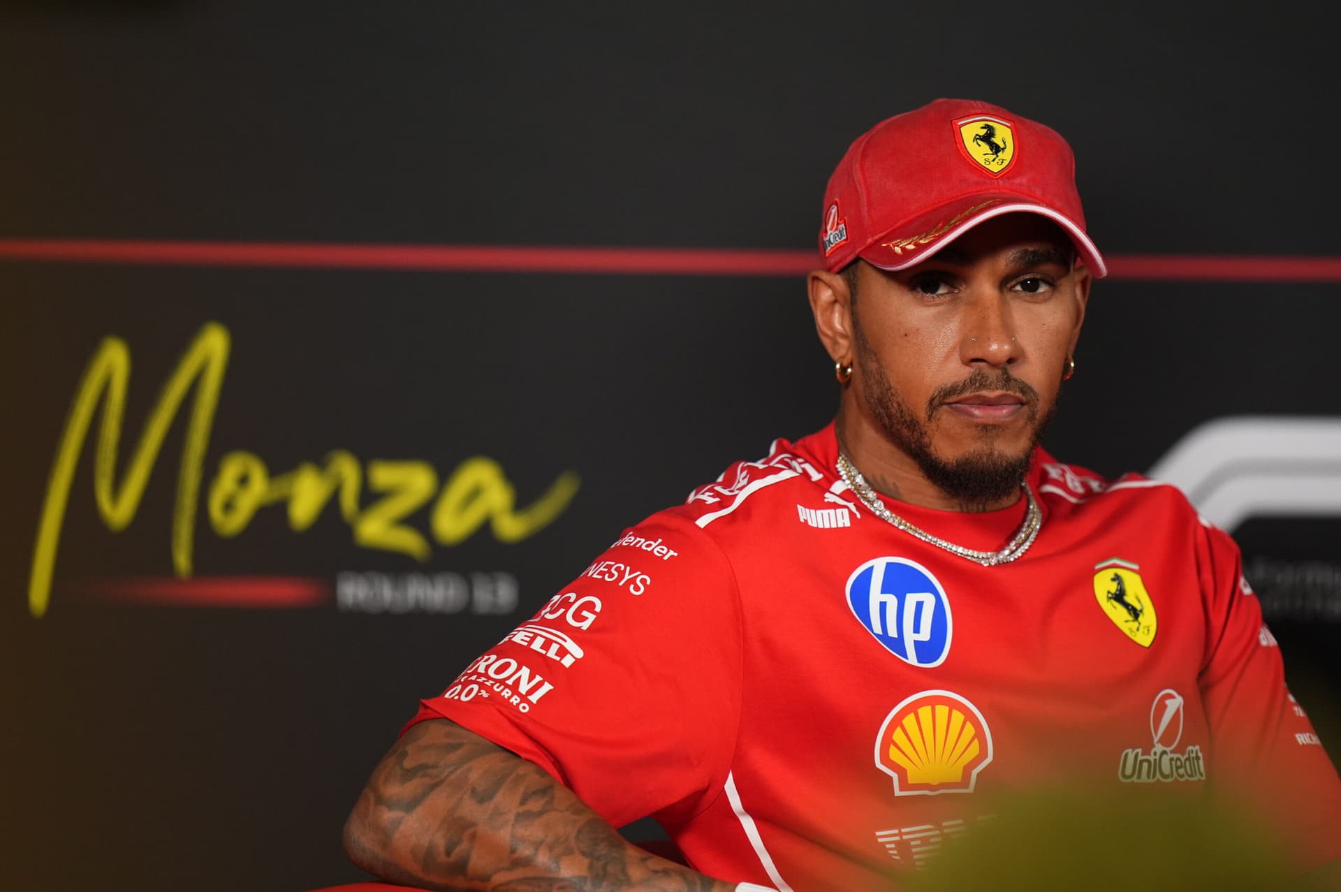 Hamilton: "In gara voglio fare qualcosa di speciale"