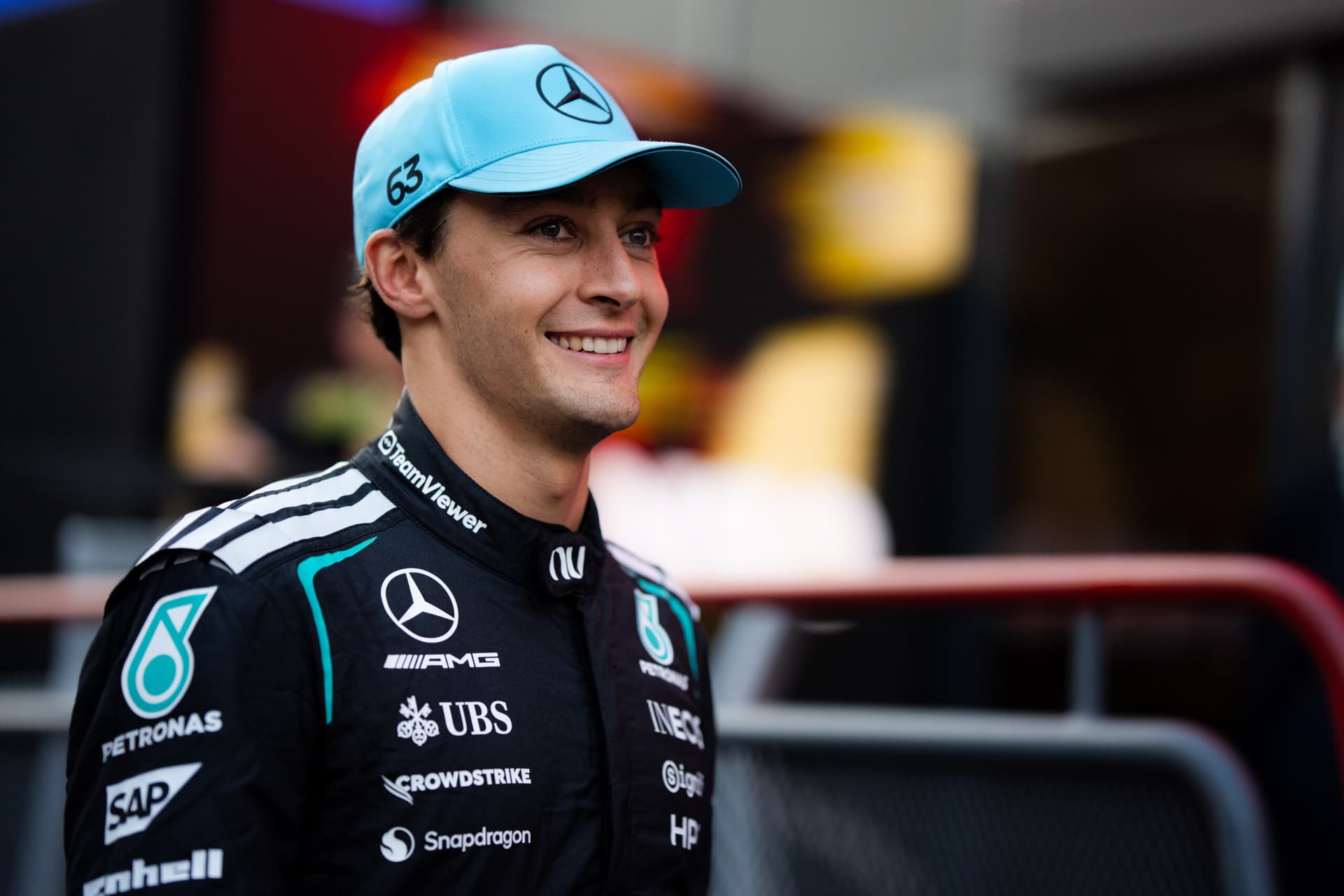 Russell: "Incredibile la pressione esercitata da Verstappen, è uno dei migliori di sempre"