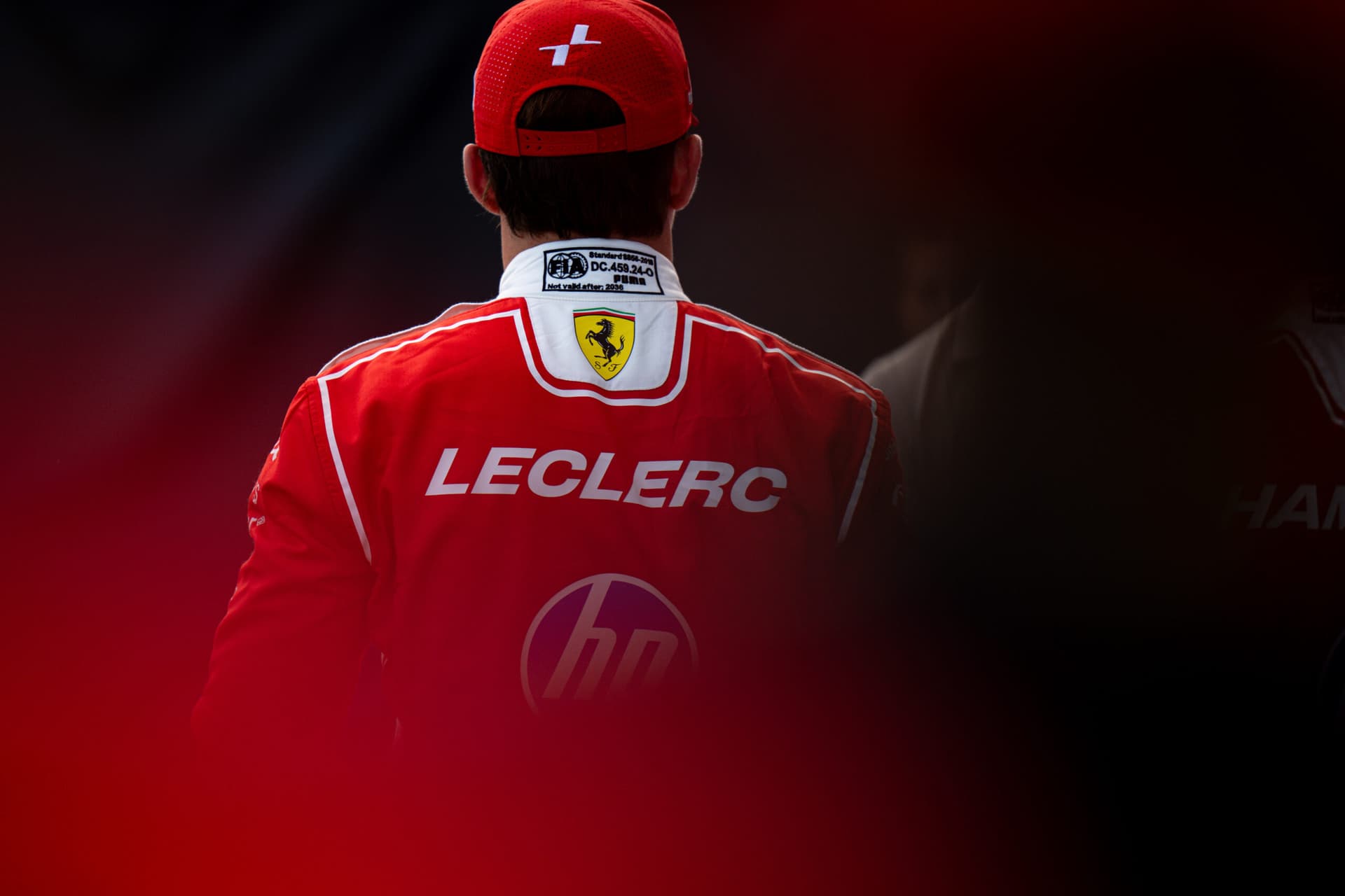 Leclerc: "In Curva 2 a Monza ho sbagliato, ma con Lewis è tutto chiarito"
