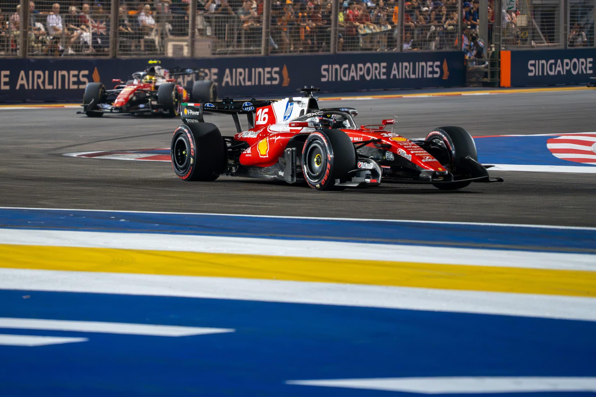 Leclerc: "Con Verstappen in Curva 1 è stato meglio non rischiare, altrimenti saremmo finiti nel muro"